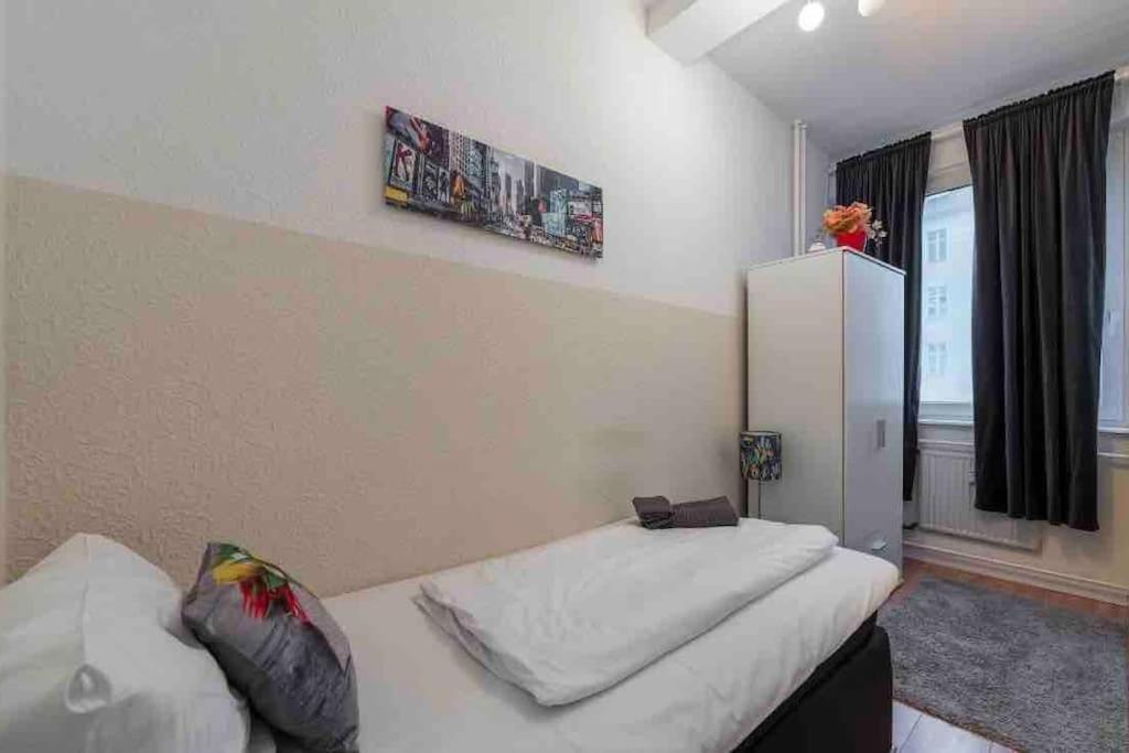 Big Fancy Apartments City Center Берлин Экстерьер фото